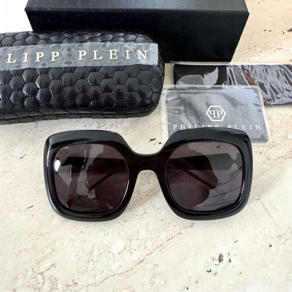 New! Philipp Plein Queen SPP065S Col.0700 Glossy Black Sunglasses, Authentic